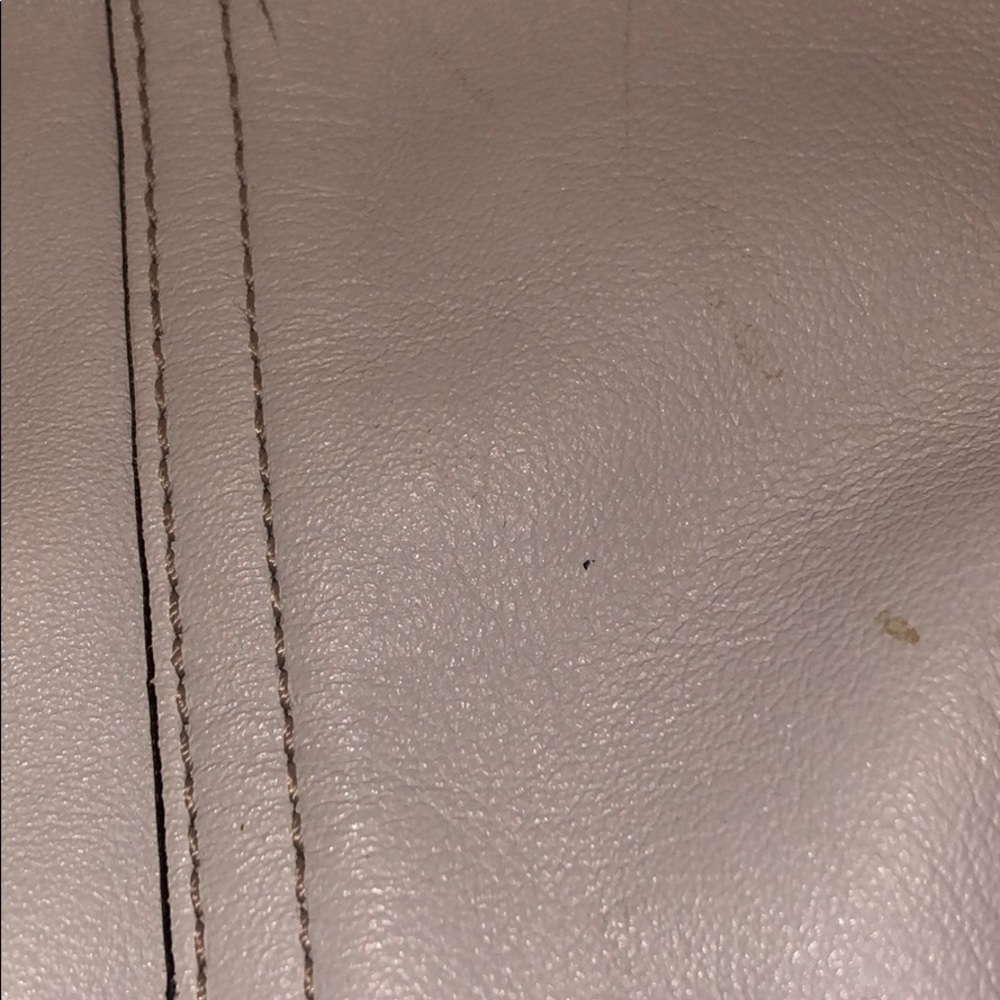 Used bag by coach size 9x14 - Picture 9 of 10